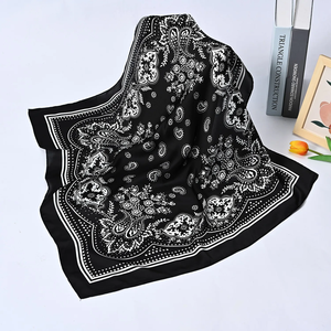 Foulards carrés en satin de 70 cm, bandanas en satin pour femmes, foulards bandeaux en satin, foulards effet soie, accessoires de tête - Product Image 4