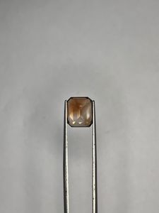 Topacio Natural Bio Color, Gema Octogonal Facetada para Joyería, Certificado por Terceros - Product Image 1