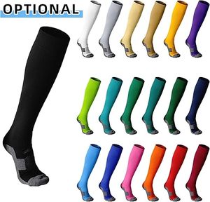 Uniforme de Fútbol sin Mangas de Último Diseño, 100% Poliéster, Nuevo Estilo, Personalizable con Logotipo Profesional para Adultos, Calidad Premium, Color Personalizado - Product Image 5