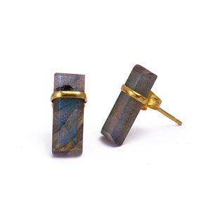 Pendientes de Barra Rectangular de Piedra Lunar Arcoíris, Chapados en Oro sobre Latón, Hechos a Mano, Joyería de Piedras Preciosas Geométricas Minimalistas de Moda - Product Image 5
