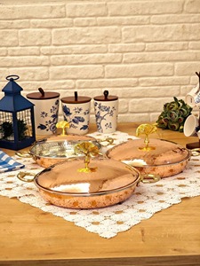 Cacerola Redonda Vintage de Cobre con Tapa de Vidrio y Asas de Aleación de Zinc, Utensilios de Cocina Metálicos Duraderos para Estufas de Gas e Inducción - Product Image 3