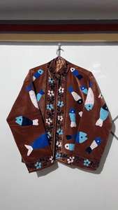 Chaqueta de terciopelo Suzani con bordado de cobre, diseño de peces, estilo bohemio, regalo para amiga - Product Image 3