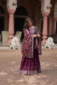 Vestido Anarkali de alta calidad con lentejuelas Dupatta Premium bordado Chinon Work de Fatema Fashion Women's Party Wear Weddings - Product Image 6