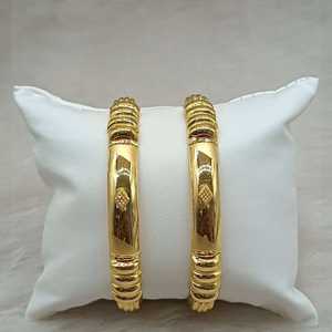 22K <b>Solid</b> <b>Gold</b> <b>Bangle</b> Set for Women Traditional Indian <b>Gold</b> Kada Pair Elegant Handcrafted Yellow <b>Gold</b> Bracelets - Product Image 2