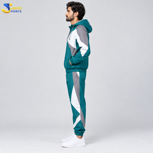 Survêtement coupe-vent tendance en matière légère, offrant une grande liberté de mouvement et un confort optimal. - Product Image 2