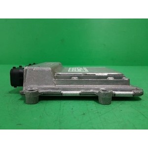 Unité de commande moteur SM5 1998-2010 d'occasion OEM 2311014950 - Product Image 4