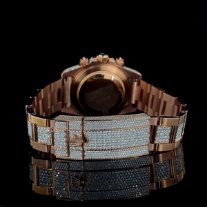 Exquisito Reloj de Diamantes Moissanite, Diseño Lujoso y Atemporal, Elegante Reloj con Cristales Brillantes, Accesorio de la India - Product Image 2