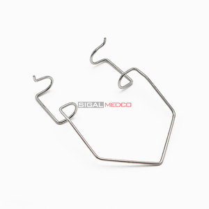 เครื่องมือตรวจตาแบบโค้งทำจากเหล็กกล้าไร้สนิม ยี่ห้อ Barraquer ขนาดประมาณ 50 มม. สำหรับผ่าตัดตา - Product Image 1