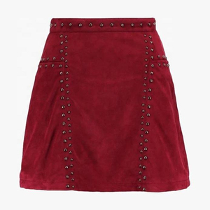 Mini-jupe trapèze en similicuir PU pour femme avec rivets, style punk, couleur unie, taille normale - Product Image 1