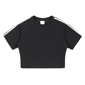 Camiseta Corta de Verano para Mujer de Alta Calidad, Estilo Boxy, de Secado Rápido, con Logotipo Personalizado, Camiseta Corta de Alto Rendimiento con Cintas Adhesivas para Enfriamiento - Product Image 1