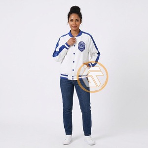 แจ็คเก็ตขนแกะปักลายตัวอักษรเสื้อทีมโรงเรียน Zeta phi Beta แบบกำหนดเองได้ - Product Image 4