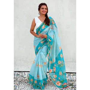 Sari traditionnel d'hiver en soie Chanderi bleu ciel, imprimé Pichwai, avec bordure tissée Zari, vêtements indiens et pakistanais - Product Image 1