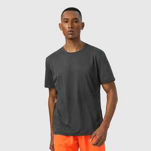 Camiseta Unisex de Cuello Redondo y Manga Corta, Color Gris Claro, Corte Regular, Estilo Casual, Tejido de Punto, Ecológica, 100% Algodón, Secado Rápido, Para Todas las Temporadas - Product Image 3
