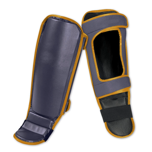 Protège-tibias légers, confortables et offrant un soutien sûr, avec rembourrage doux et construction fiable. - Product Image 1