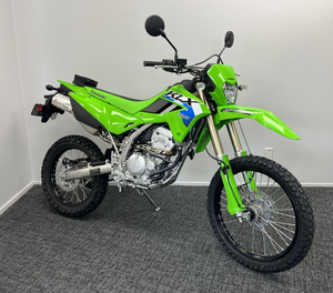 Nouvelles motos KLX 300 2025 abordables, prêtes à être expédiées - Product Image 2
