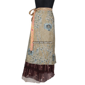 Fabricant authentique de saris en soie vintage, jupe longue enveloppante à 2 couches réversibles, saris magiques en soie longs - Product Image 2