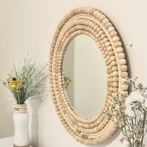 Atractivo espejo de pared con incrustaciones de hueso negro y nácar, mosaico de espejos de Crescent Crafts. - Product Image 1