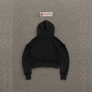 เสื้อฮู้ดดี้โอเวอร์ไซส์สีดำพรีเมียม ผ้าฝ้ายเฟรนช์เทอร์รี่ พิมพ์ลายโลโก้ด้านหน้า แขนเสื้อปกติ ใส่สบายสำหรับฤดูใบไม้ร่วง สีดำลายเซ็น - Product Image 6
