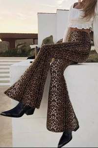 Pantalon en cuir véritable imprimé léopard, leggings tendance à imprimé animal, taille haute, style sportif Eoin Winston - Product Image 3