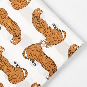Nueva Colección de Tela de Algodón Estampada a Mano con Diseños de Animales, 100% Algodón, Diseño Moderno para Ropa Infantil - Product Image 4