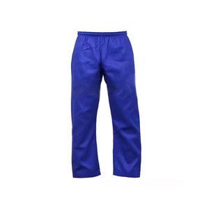 Tenue d'arts martiaux professionnelle Solid Trader, en tissu de coton durable, pour l'entraînement et la pratique, ensemble complet de Judo et Karaté - Product Image 6