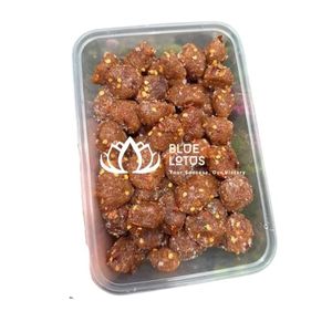 ลูกอมมะขามยอดนิยม รสเปรี้ยวหวาน ขายส่งจำนวนมาก เหมาะสำหรับขนมขบเคี้ยวในออฟฟิศ ช่วงเวลาพักเบรกเวลากลางวัน ผลิตในเวียดนาม - Product Image 1
