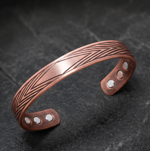 Brazalete de Cobre Sólido con Diseño de Flecha Hecho a Mano, con Imanes, Joyería Metálica Moderna, Diseño Exquisito en Relieve - Product Image 4