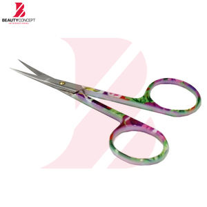 กรรไกรตัดหนังกำพร้าแบบพิมพ์ลายดีไซน์ล่าสุด วัสดุสแตนเลส อุปกรณ์เสริมความงาม ตัดหนังกำพร้าอย่างแม่นยำ สำหรับร้านเสริมสวย - Product Image 4