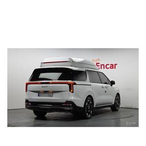 Kia Carnival 2024, 9 places, berline haut de gamme, essence, boîte automatique, sièges en cuir, 7 920 km, conduite à gauche - Product Image 2