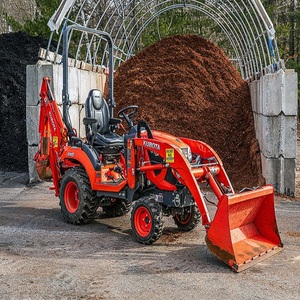 Tracteur Kubota BX23S avec tondeuse, pelle rétrocaveuse et chargeur frontal disponibles - Product Image 5