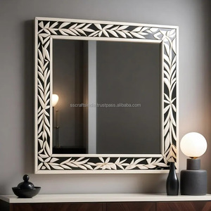 Exportateur indien Miroir mural décoratif personnalisable avec incrustation d'os pour chambre à coucher ou salon disponible à un prix abordable - Product Image 4