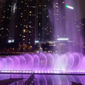 Fuente Musical con Luces LED para Exteriores, Fuente de Agua Flotante con Boquillas de Acero Inoxidable y Diseño Moderno - Product Image 3