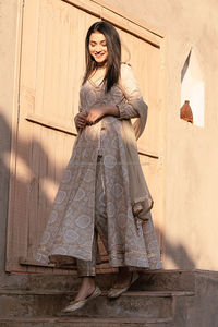 Trajes de mujer Formal para uso profesional Trajes de negocios de algodón para mujer Trajes ejecutivos de oficina - Product Image 6