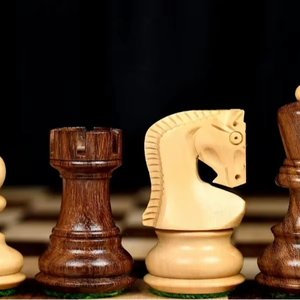 Jeu d'échecs russe traditionnel de Zagreb, pièces en sheesham et buis, roi de 3,1 cm, au meilleur prix - Product Image 1