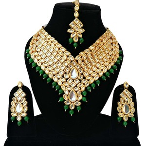 Vintage Style Kundan Flower Shape Alloy 24K Gold Plated Jewelry Set Necklace Earrings Headpiece Wedding Anniversary - Product Image 1