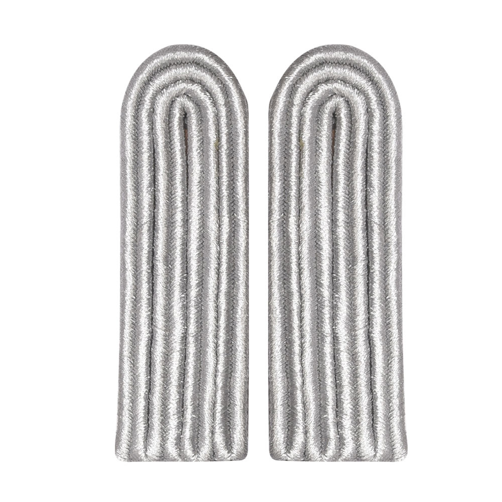 สีเทาเข้ม