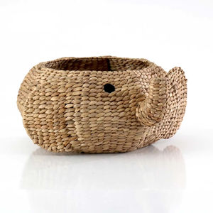 Round water <b>hyacinth</b> <b>basket</b> with elephant face pattern Handmade Storage <b>Basket</b> Wholesale eco-friendly Made in Vietnam - Product Image 3