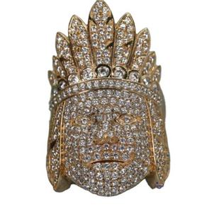 Anillo de cóctel para hombre chapado en oro de 22k con corona de cristal y engaste pavé, estilo hip-hop, joyería para fiesta - Product Image 1