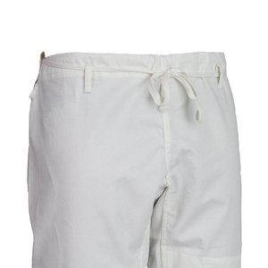 Uniforme de Judo Blanco para Hombre con Paneles Negros en los Hombros, Corte Regular, 100% Algodón, Ropa de Artes Marciales para Adultos - Product Image 3