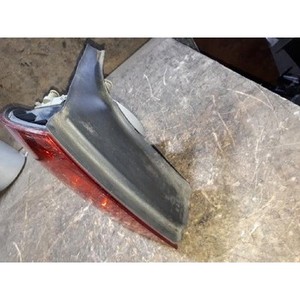 ไฟท้ายรถยนต์ฟีเทอนมือสอง ซ้าย รุ่น 3D0945095 - Product Image 4
