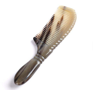 Peigne en corne naturelle poli, style nautique animalier, taille personnalisée, fait main, pour usage domestique et salon de coiffure - Product Image 6