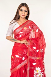 Sari Rojo de Algodón con Estampado Floral Blanco y Detalles Dorados, Traje Tradicional Indio para Bodas, Largo hasta el Suelo, Corte Regular, Estilo Bollywood - Product Image 2