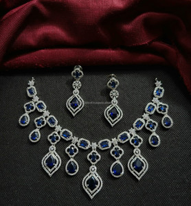 Fashionable American Diamond Square & Flower Shape Designs Silver Plated Wedding Party Wear Necklace <b>Set</b> Gifts for Women & <b>Girls</b> - Product Image 1