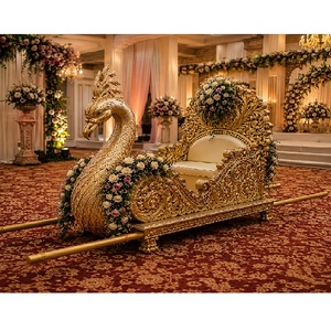 รถเข็นแต่งงานลายแกะสลัก Golden Swan Palanquin Maharani สำหรับงานแต่งงานในสหรัฐอเมริกา รุ่นใหม่ น้ำหนักเบา ทำจากโลหะ ขนาดปรับแต่งได้ - Product Image 1