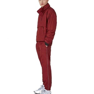 Conjunto de Chaqueta Cortavientos Ligera con Cierre y Pantalones para Hombre, de Alta Calidad, en Poliéster y Nailon Transpirable, con Estampado de Diamantes de Imitación y Logotipo Personalizado para Primavera - Product Image 4