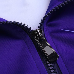 Vêtements de sport en polyester en gros de haute qualité avec solutions de fabrication d'exportation sous marque privée - Product Image 4