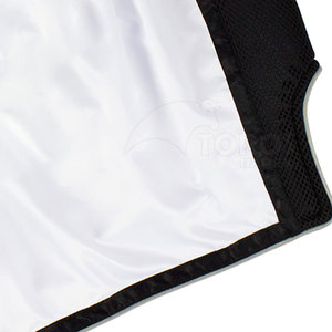 Shorts de Muay Thai para Hombre Hechos en Pakistán, con Contraste de Color, de Alta Calidad, Cómodos para Entrenamiento - Product Image 4
