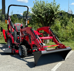 Tracteur compact Mahindra de pointe, moteur diesel haute performance, équipement agricole, performance fiable, qualité export. - Product Image 1
