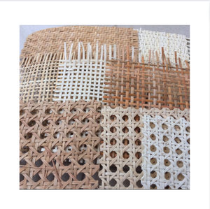 Rollo de Mimbre de Ratán de Alta Calidad Hecho en Vietnam, Mimbre Natural Sin Blanquear, Paneles de Ratán Súper Flexibles - Product Image 1