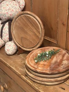 เขียงหั่นอาหารแบบสั่งทำได้ ยี่ห้อ Hs Husnain Crafts รูปทรงสี่เหลี่ยม หนา 1.5 ซม. เป็นมิตรกับสิ่งแวดล้อม ปลอดภัยสำหรับเครื่องล้างจาน - Product Image 4